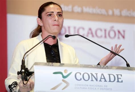 Contra Equipo Mexicano De Natación Artística Arremete Ana Gabriela