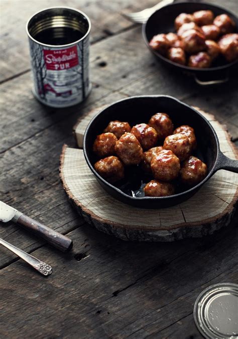 Boulettes de chair de saucisse au bacon à lérable Trois fois par jour