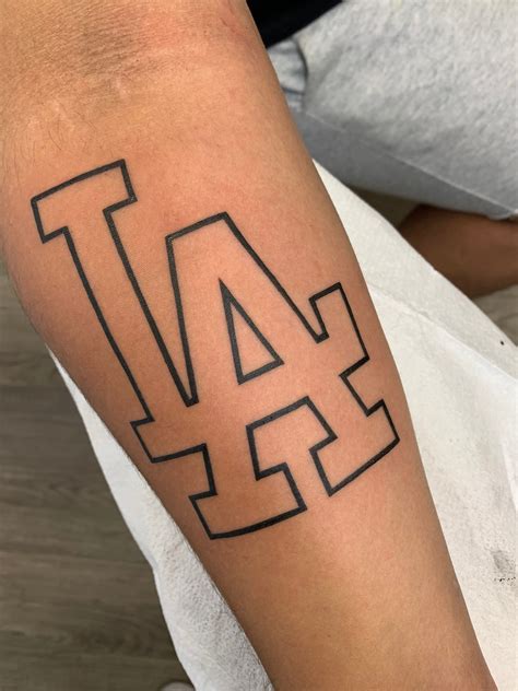 Update More Than 69 La Symbol Tattoo Super Hot Vn
