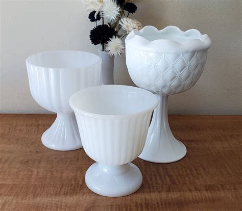 Vintage Milk Glass Bowls Pedestal Bowls Candy Dishes White Glass Bowls Compote Candy Bowls