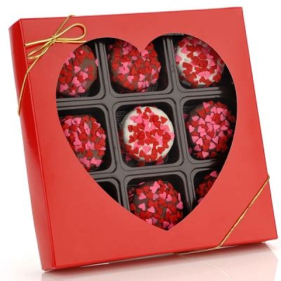 Valentine Cookies: Heart Sprinkles Chocolate Dipped Oreos® Gift Box at ...