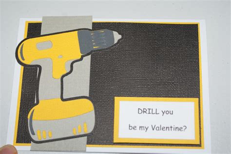 Paper, Glitter, Stamps: Cricut Valentine Cards