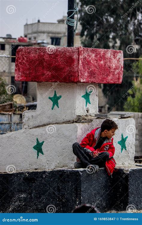 Refugee children in Syria editorial photography. Image of crops - 169853847