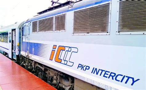 Pkp Intercity Zaprezentowa O Statystyki Z Premierowego P Rocza