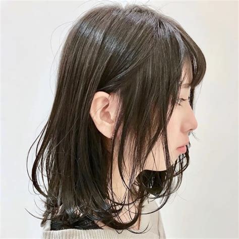 【オススメ順】10代黒髪ミディアムの髪型・ヘアスタイル 楽天ビューティ