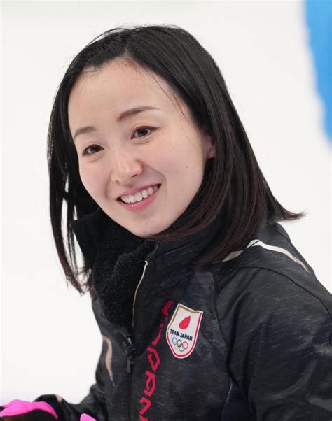 ロコ・ソラーレ藤沢五月が吉田知那美の結婚を祝福「新しい生活が素敵な日々になりますように♪」 スポーツ写真ニュース 日刊スポーツ