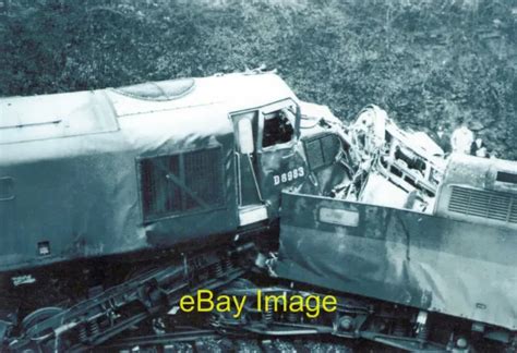 Photo Railway 6x4 Class 37 D6983 Crash Collision Damage Bridgend 19 12 65 Pic1 £2 40 Picclick Uk