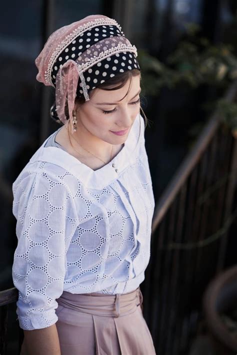 Pin By Danielle Sobocinski On Tzniut Jewish Women Fashion Modest