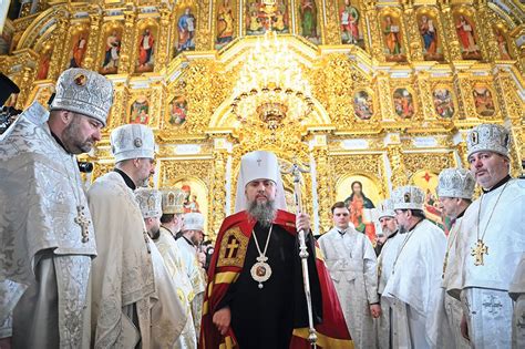 Orthodox Church Of Ukraine Holds First Ever Christmas Service In