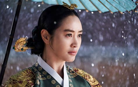 Netflix K Drama Under The Queens Umbrella Kim Hye Soo Impresses In