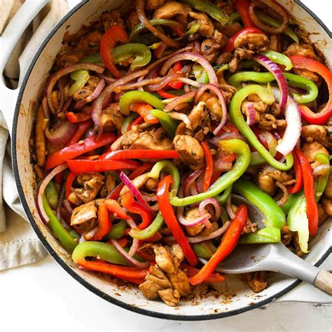 Sizzling Skillet Chicken Fajita Tacos Real Simple Good