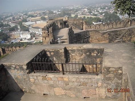 Jhansi Fort - Jhansi