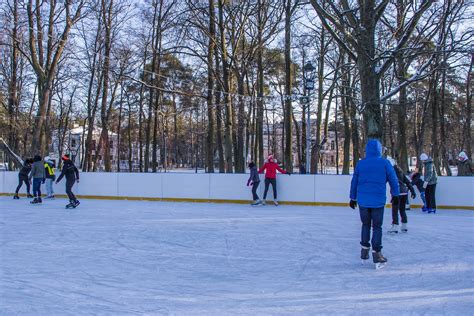 Od 23 grudnia zapraszamy na lodowisko miejskie Gminny Ośrodek Sportu