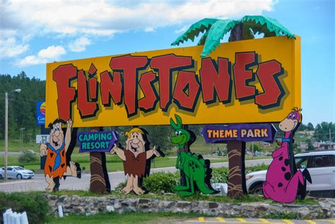 Flintstone Bedrock City - Amazing America