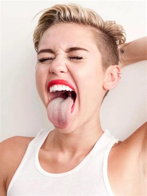 Miley Cyrus R Celebritymouths