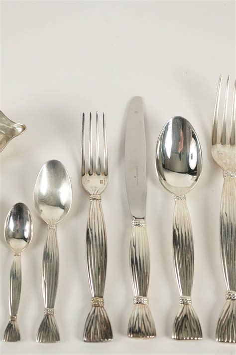 Hermès Moisson Silver Plated Flatware 25 Pieces At 1stdibs Hermes