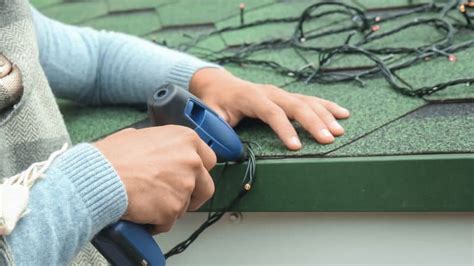 Expert Tips For Hanging Christmas Lights On Metal Roofs