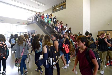 Bentonvilles West High School Celebrates First Day Of School