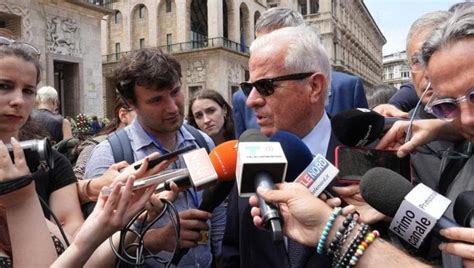 Claudio Scajola Indagato Per Minacce Allex Comandante Dei Vigili La