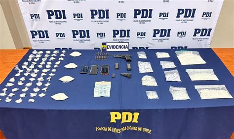 Pdi Detiene A Dos Hombres Por Tr Fico De Drogas Y Tenencia De Armas En