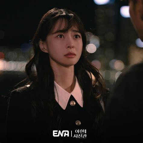 Photos New Stills Added For The Korean Drama The Midnight Studio