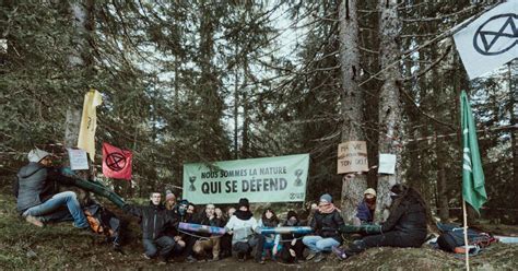 La Clusaz Retenue collinaire à Beauregard Extinction Rebellion