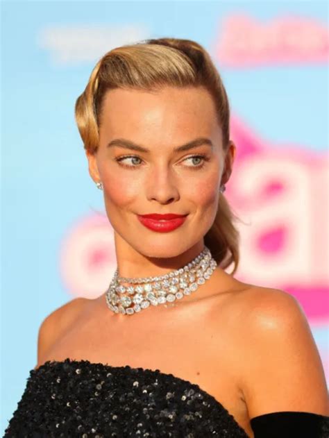 Margot Robbie Relembre Filmes Estrelados Pela Atriz Web Stories CNN