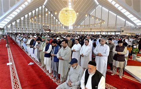 A Large Number Of Faithful Offering Namaz E Jumma Friday Prayer At