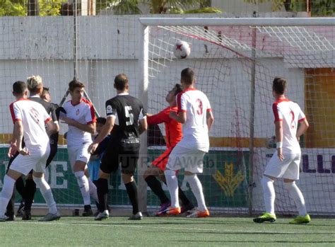 El C D Utrera continúa su caída en picado perdiendo 0 1 ante un flojo