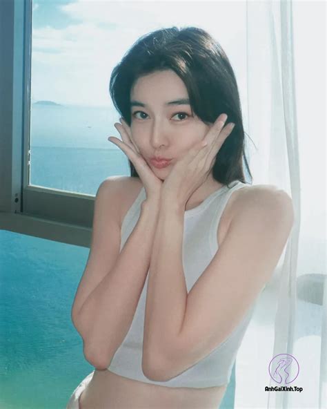 111 Ảnh Cao Thái Hà Bikini Khoe Đường Cong Sexy Cực Cuốn Ảnh Gái Xinh