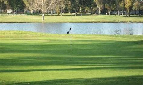 Enjoy No Fees At Vista Valencia Golf Course - Valencia CA | TeeOff