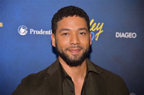 Jussie Smolletts Neighbors Cast Doubt On His Attack Story