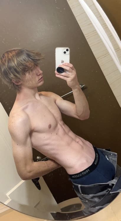 He S So Hot Tumbex