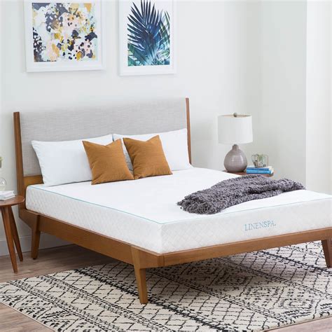 The Best Mattress For Back Pain 2018: Our Top 10 Comparison