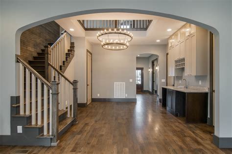 The New Craftsman Transitional Staircase Nashville By Dream Build Nashville Houzz