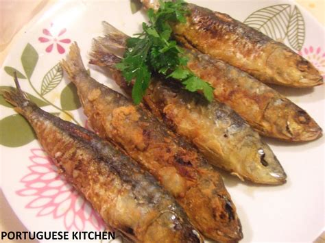 Portuguese Kitchen Sardines Panfried With Tomato And Capsicum Rice