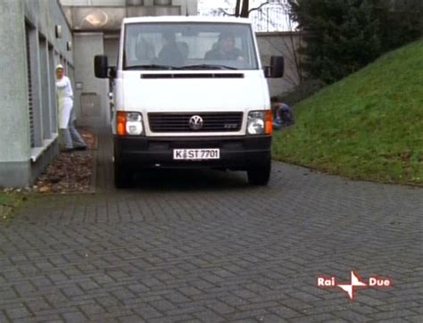 IMCDb org 1997 Volkswagen LT II Typ 2D in Alarm für Cobra 11