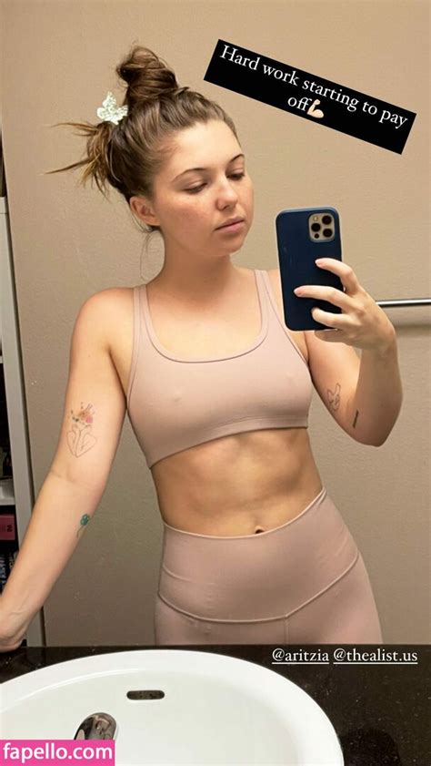 Sammi Hanratty Sammihanratty Nude Leaked Photo Fapello