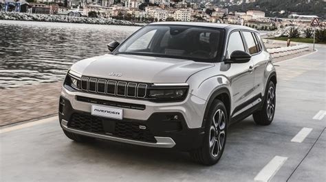 El Nuevo Jeep Avenger Xe Con Etiqueta Eco Y Tracci N Total Se Estrena