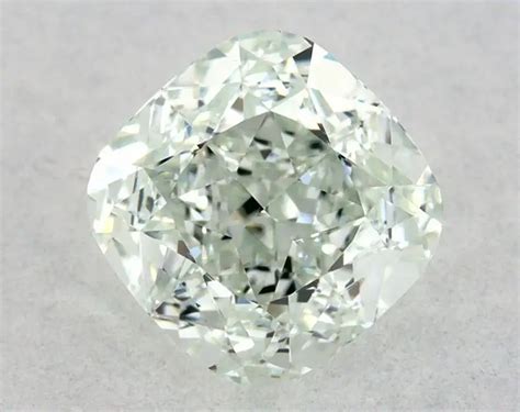 How Green Diamonds Came To Be And Why Theyre So Valuable