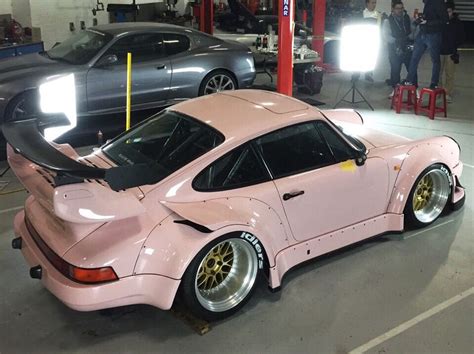 Rauh Welt Makes Special Pink Porsche 911 For Australian Debut