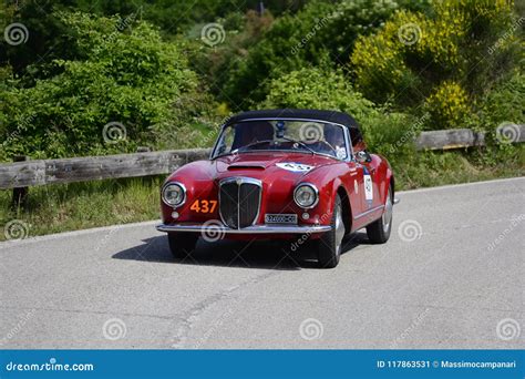 Lancia Aurelia B Convertibile Op Een Oude Raceauto In Verzameling