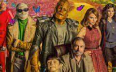 Doom Patrol Brendan Fraser Sar Robotman Lo Spazio Bianco