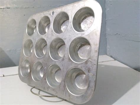 Mini Muffin Pan Cup Cupcake Tin Vintage Mirro Aluminum No M