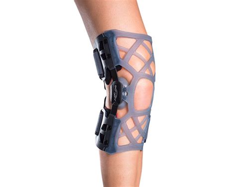 Donjoy Oa Reaction Web Knee Brace Osteoarthritis Knee Brace