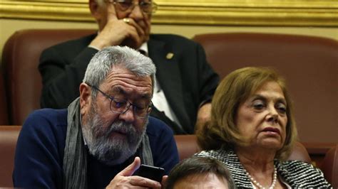 Debate de investidura El móvil de Cándido Méndez y la bendición del