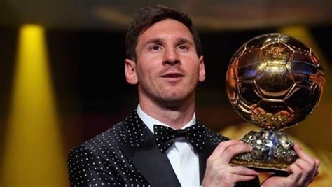 Lionel Messi Wins The Fifa Ballon Dor For A Record Fifth Time