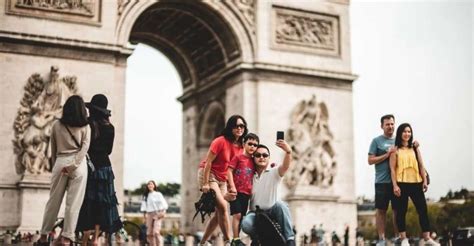 Paris Arc De Triomphe Entry With Seine Cruise