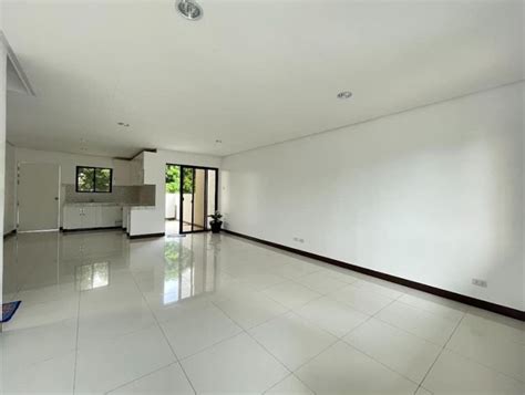 Bedroom House For Sale In Imus Cavite The Grand Parkplace Village