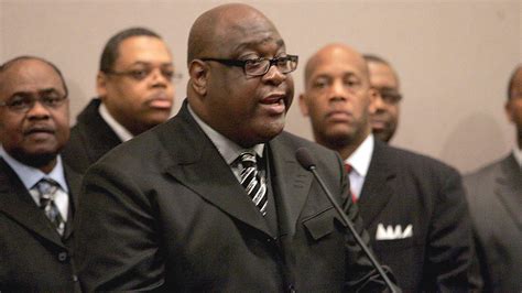 Pastor Calls For Black Community To Reevaluate Stance On Democratic